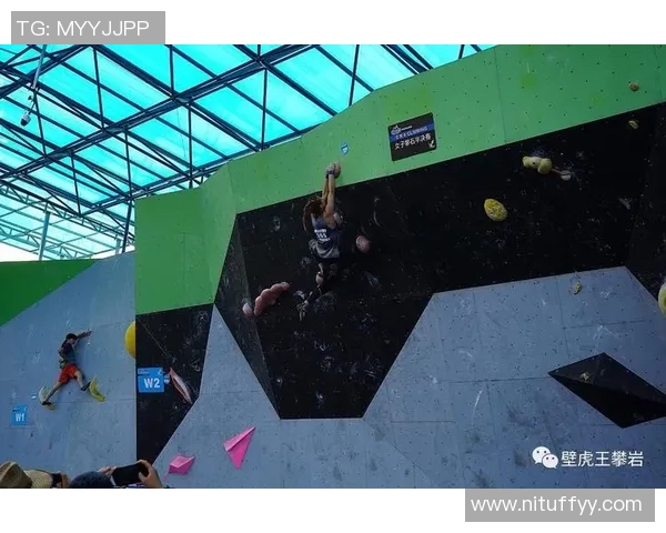 南京极限运动队在世界攀岩锦标赛中以81分稳居积分榜首位