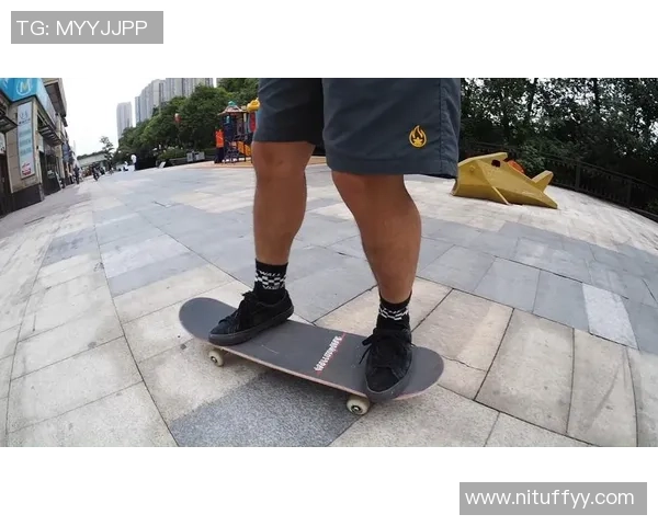 南京滑板队与深圳滑板队赛后复盘力量对决的精彩瞬间与战术分析