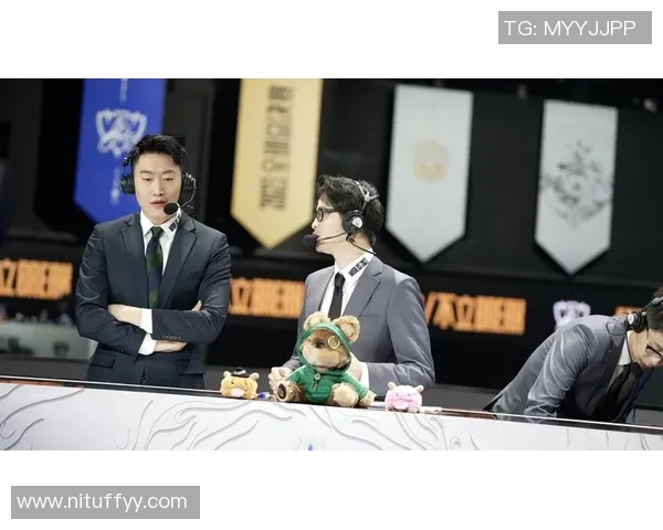 吴芳专访:从职业选手到游戏解说的英雄联盟人生回顾 吴芳专访:从职业选手到游戏解说的英雄联盟人生回顾